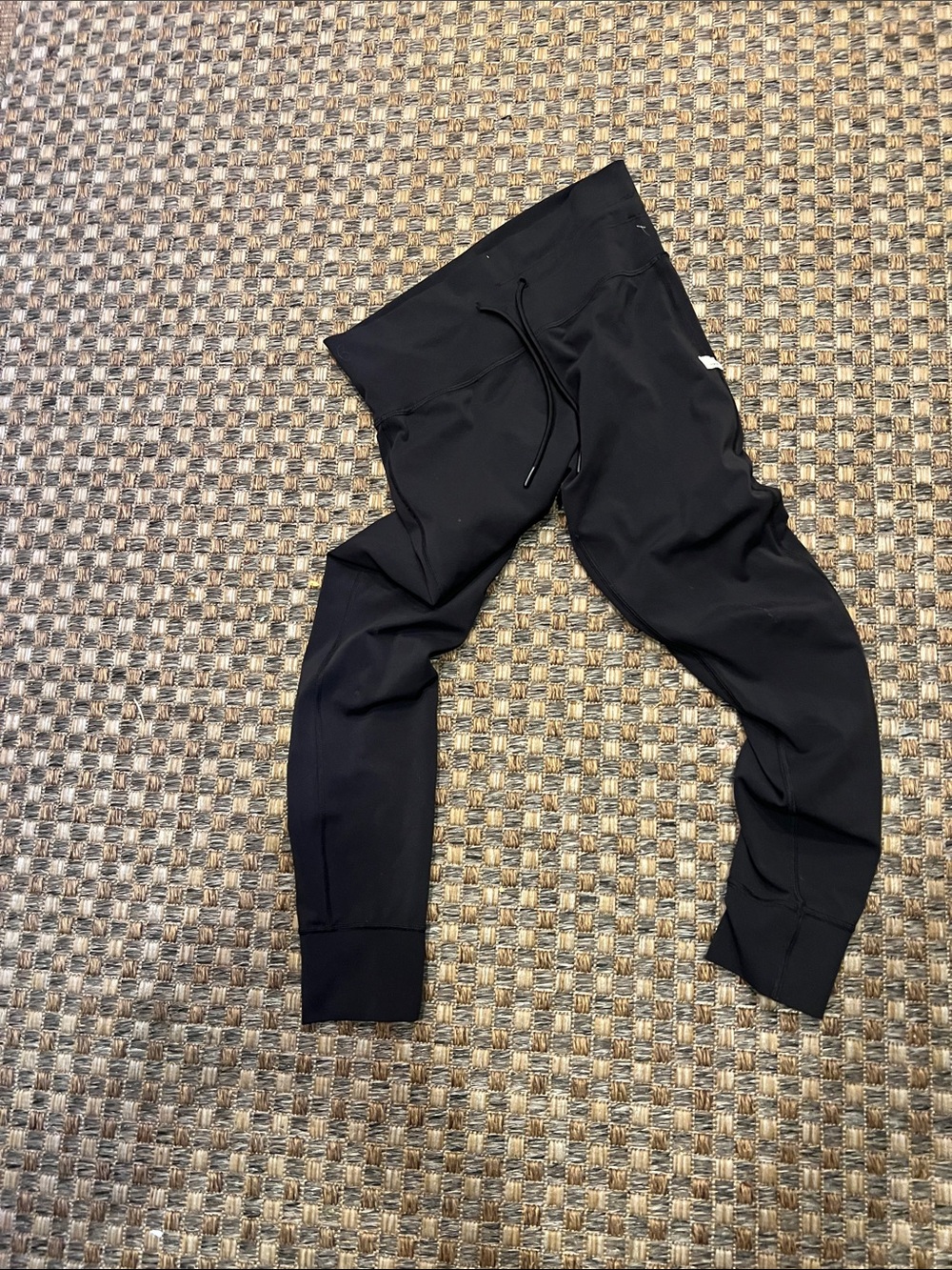 Vuori Black Athletic  with Subtle Logo Tab